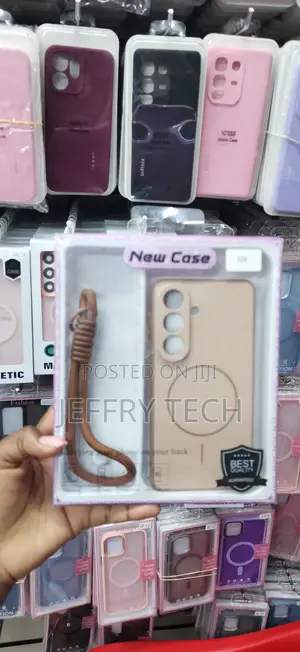 Samsung Galaxy S24 Silicone Case with MagSafe Ring