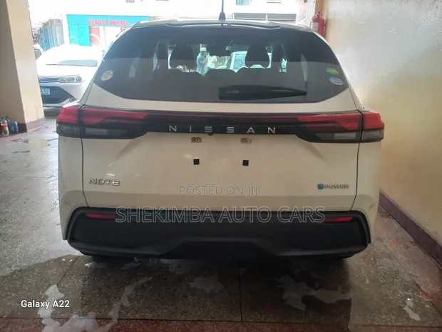 Nissan Note 1.2 Hybrid 2021 White - 1
