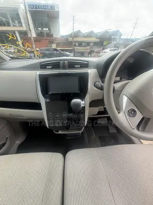 Nissan Dayz 2019 Nyeupe