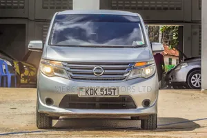 Nissan Serena 2015 Nyeupe