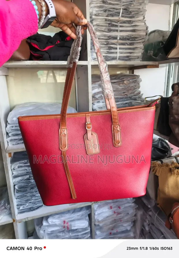 Minimalist Tote Bag yenye Nafasi - 1