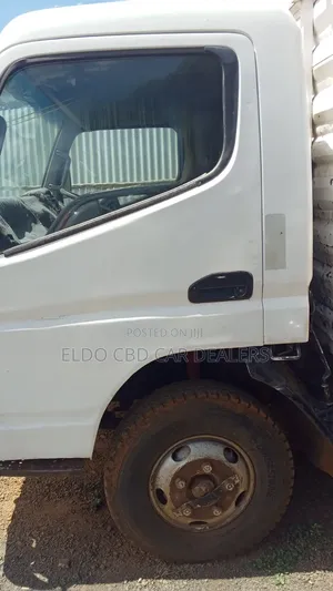 Mitsubishi Canter 2008