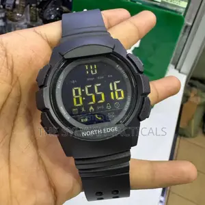North Edge Smartwatch - Brand New