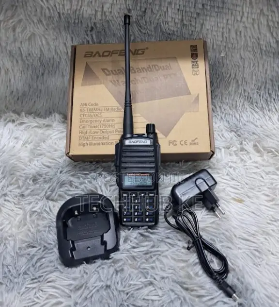 Baofeng BF-UV82 Dual-Band 5W VHF/UHF Handheld Radio - 1