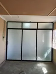 Mlango wa Kuteleza wa Aluminium - Umetengenezwa Maalum - 1