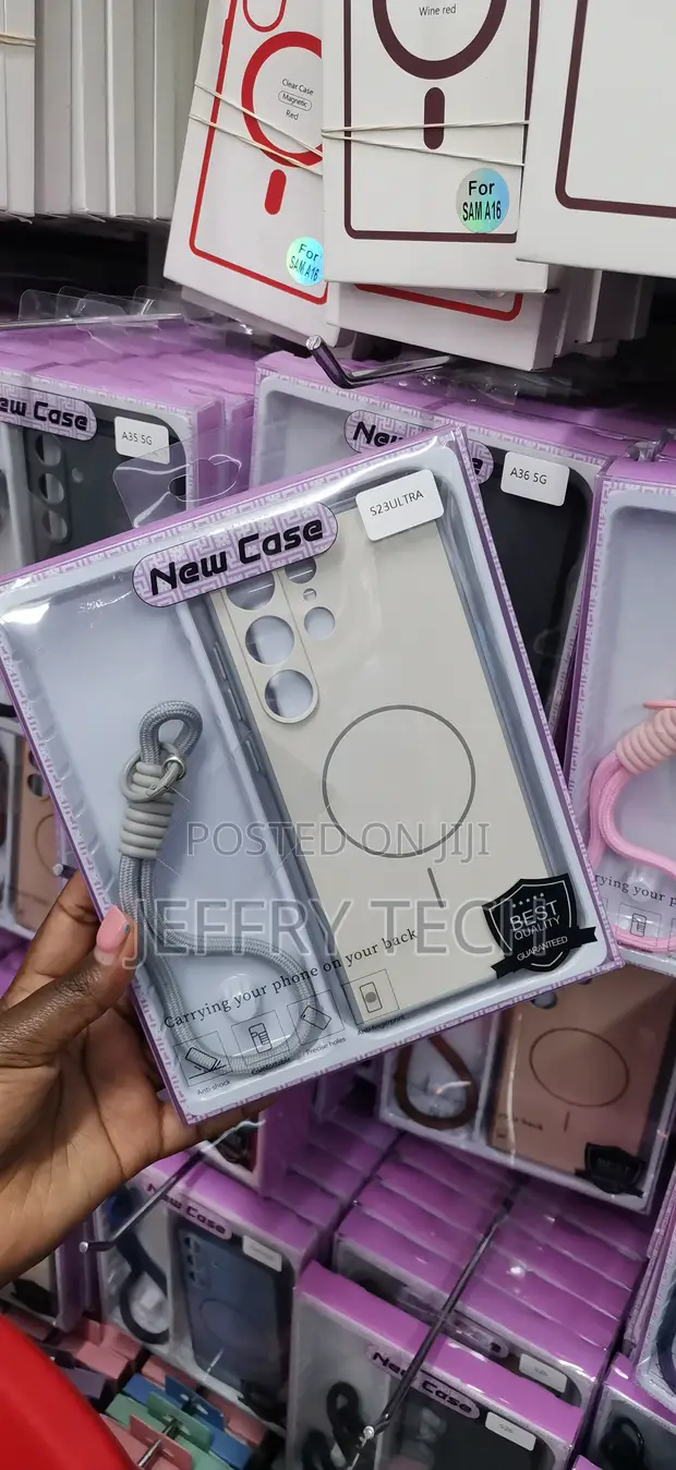 Kasha la MagSafe la Matte Translucent na Kamba ya Mkono kwa S23 Ultra - 1