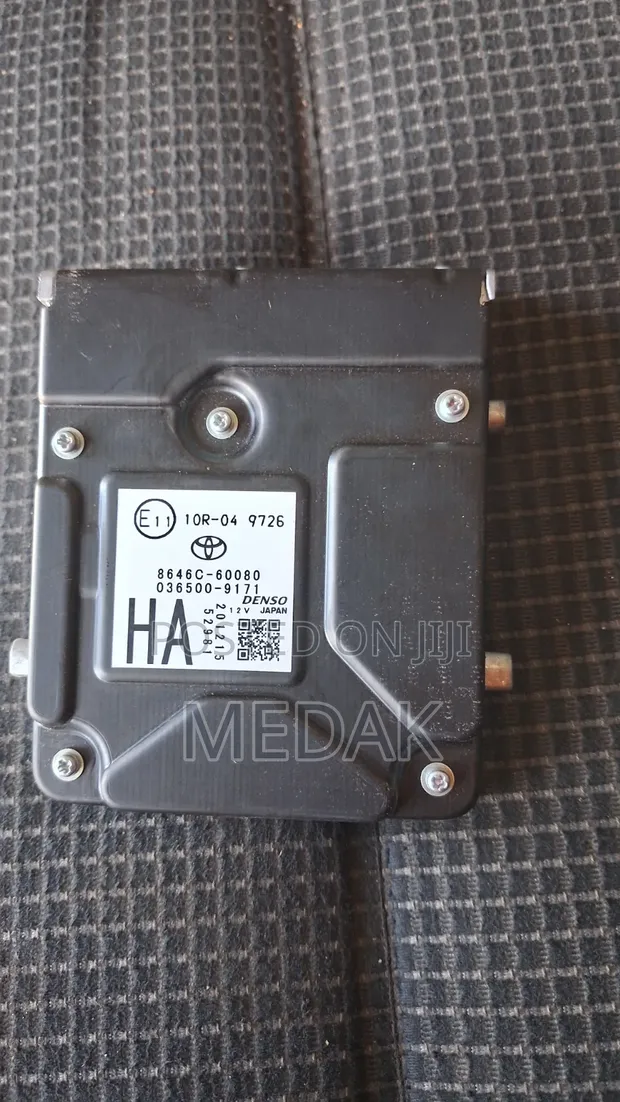 Toyota Land Cruiser Prado 150 Lane Assist Windscreen Camera - 1