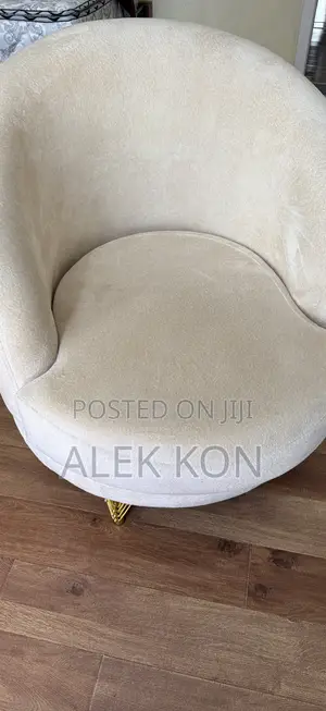 White Tub Chair