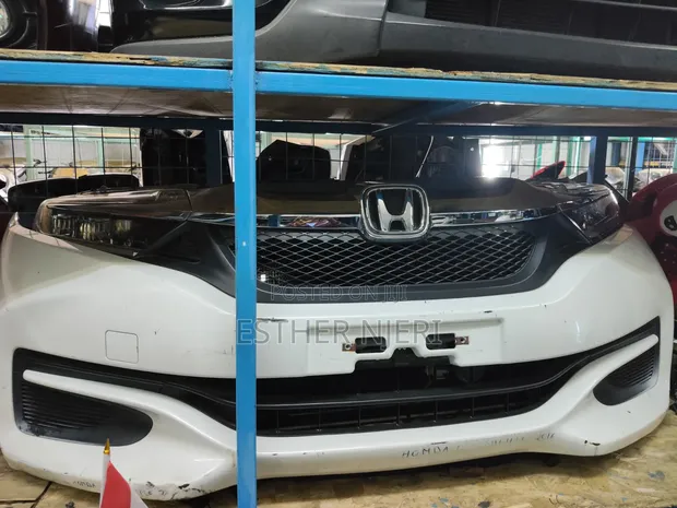 Honda Fit Shuttle 2016 Nosecut Iliyotumika - 1