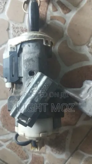 Toyota Premio 240 Ignition Switch