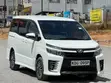Toyota Voxy 2015 Nyeupe - 1