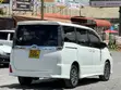 Toyota Voxy 2015 Nyeupe - 2