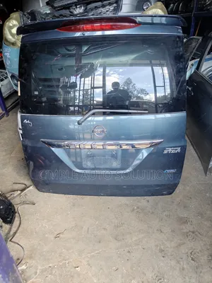Nissan Serena C26 Tailgate/Boot (2014)
