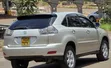 Toyota Harrier 2006 Beige - 1