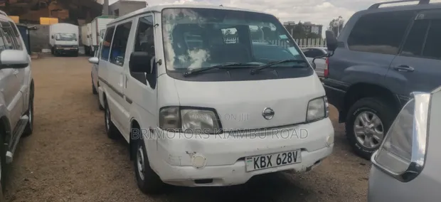 Nissan Vanette 2006 Nyeupe - 1