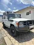 Toyota Land Cruiser 76 Series 2012 Nyeupe - 2