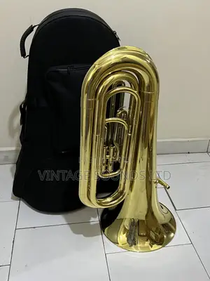 Yamaha Professional BBb Tuba - Valve 3