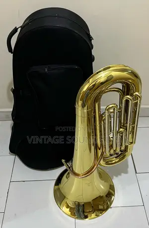 Yamaha Professional BBb Tuba - Valve 3