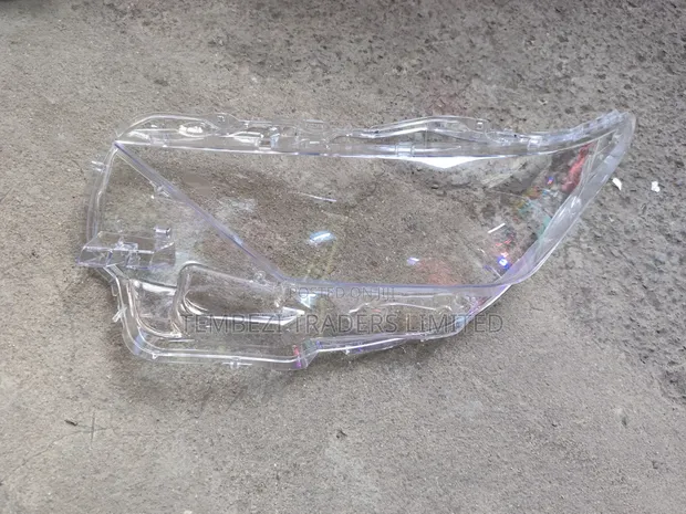 Toyota Auris Headlight Lamp Lens (2015-2018 E180) - 1