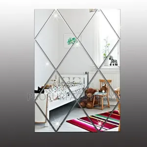 Diamond Design Acrylic Wall Mirror Tiles - Silver (36pcs)