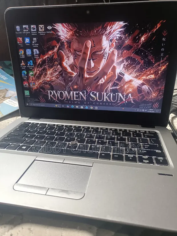 Laptop HP EliteBook 820 G4 - Core i5, 8GB RAM, 256GB SSD - 1