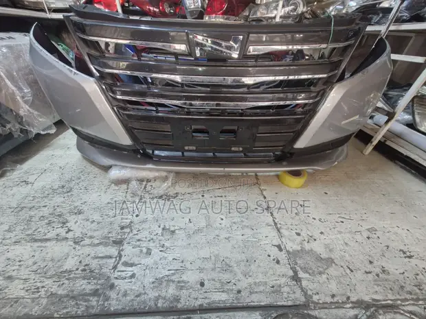 Toyota Noah 2015 Bampa ya Mbele na Grill - 1