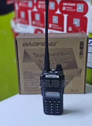 Baofeng UV-82 5W Dual Band Walkie Talkie