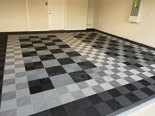 PVC Interlocking Floor Tiles kwa Car Wash & Garage - 1