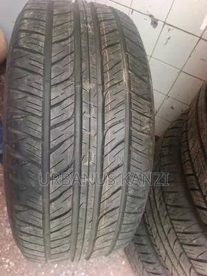 285/50R20 Dunlop Tyre