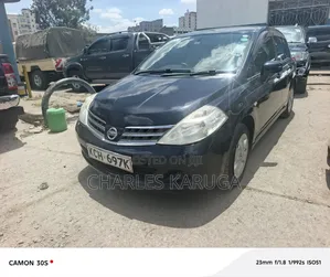 Nissan Tiida 2008 Black