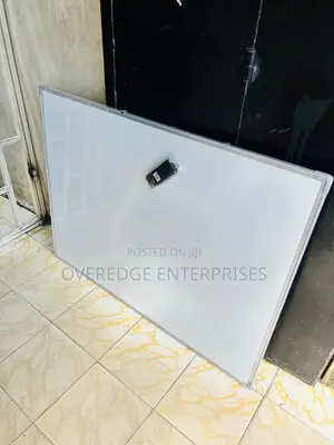 Ubao Nyeupe wa Kavu wa Magnetic 4ft x 3ft