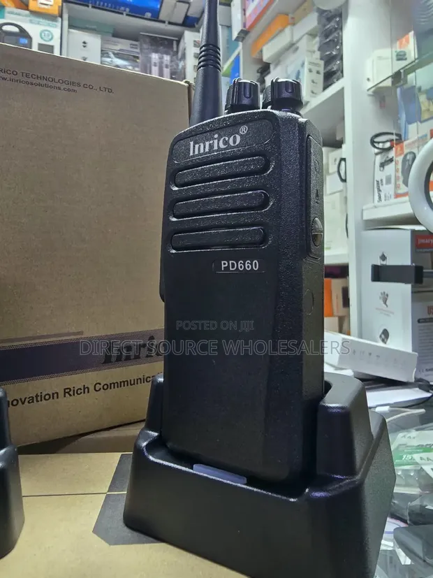 Inrico PD660 Professional Two-Way Radio - 1