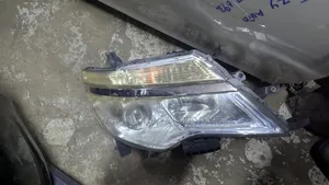Mwangaza wa Nissan Serena C26 (Si Xenon)