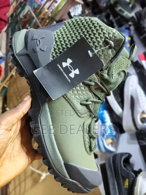 Under Armour Outdoor Hiking Boots