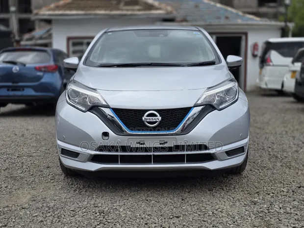 Nissan Note 1.2 Hybrid 2019 Silver - 1