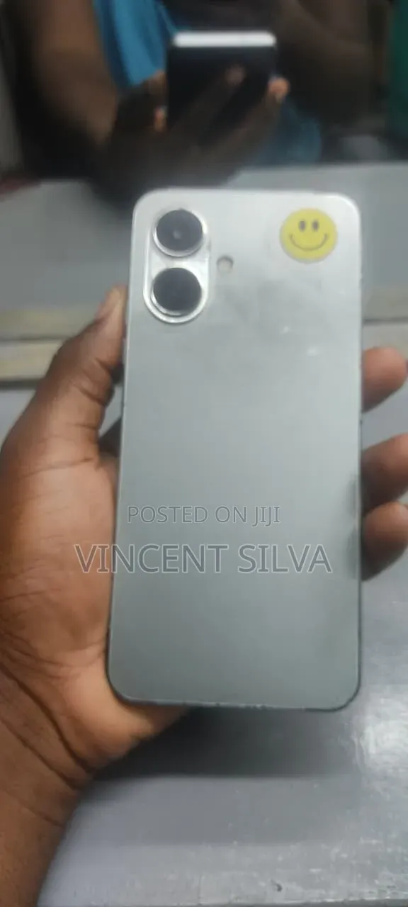 Tecno Pop 10 64GB Kijivu - 1