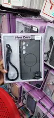 Kava Nyeusi ya MagSafe ya Sumaku ya Silikoni kwa Samsung Galaxy S24 Plus na Kamba - 1