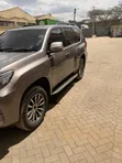 Toyota Land Cruiser Prado 2011 Gray - 2