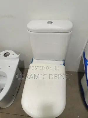 Roca Giralda WC Toilet na Cistern na Seat Cover