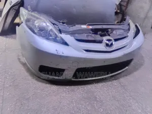 Mazda Premacy Nosecut 2006