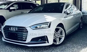 Audi A5 Premium Plus 2020