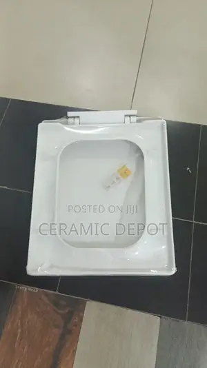 Roca Meridian WC Seat and Cover with Soft Closing