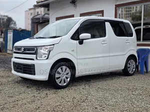 Suzuki Wagon R 660 Hybrid FWD 2019 Nyeupe