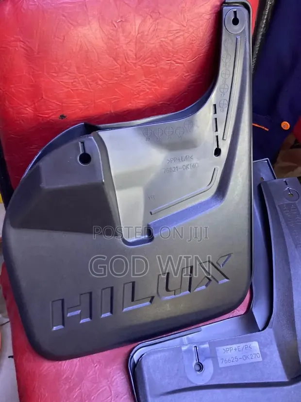 Mud Flaps kwa Toyota Hilux Revo/Vigo - 1
