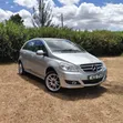 Mercedes-Benz B-Class 2012 Nyeusi - 1