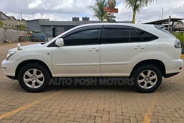 Toyota Harrier 2005 Nyeupe - 1