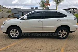 Toyota Harrier 2005 White