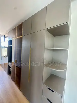 5 Bedroom House for Sale in Valley Arcade, Lavington