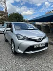 Toyota Vitz 2015 Silver - 3