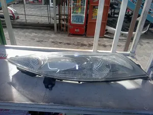 Nissan Juke 2012 Upper Headlight